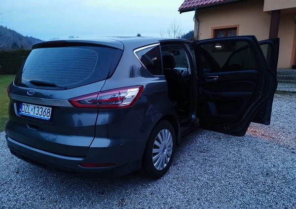 Ford S-Max cena 45000 przebieg: 277500, rok produkcji 2016 z Wojcieszów małe 154